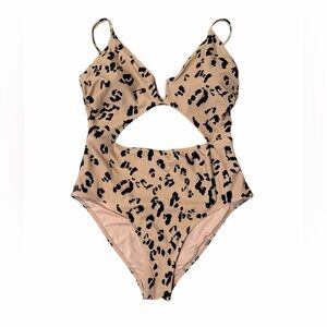 Cupshe Leopard Print Women’s One Piece Swimsuit Size L